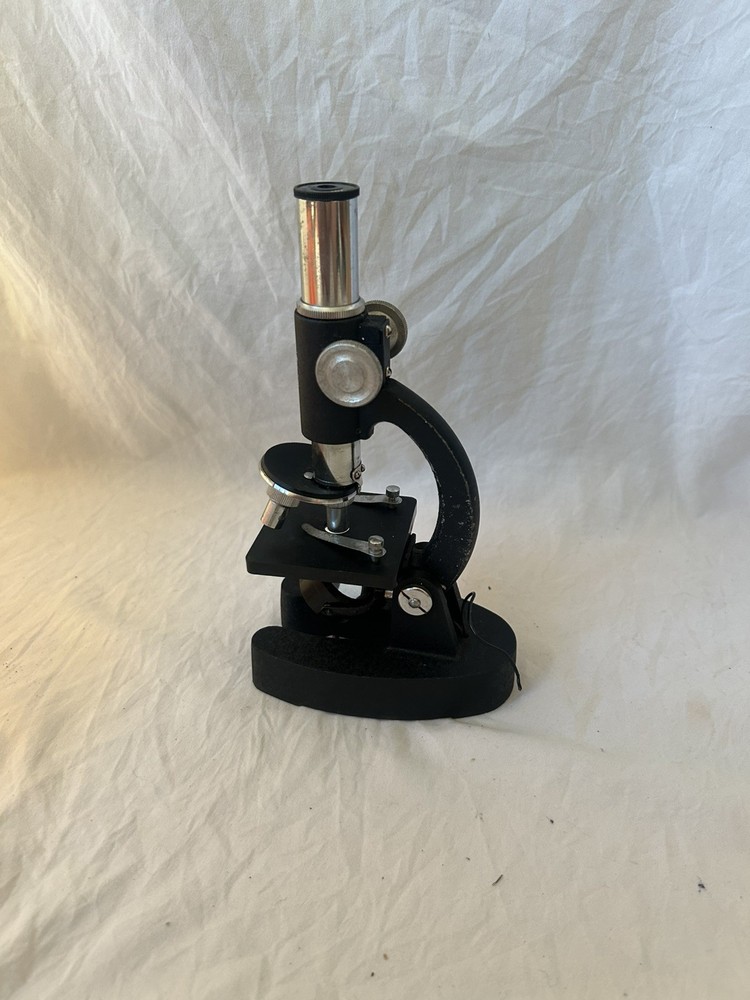 Vintage Microscope doesn’t work