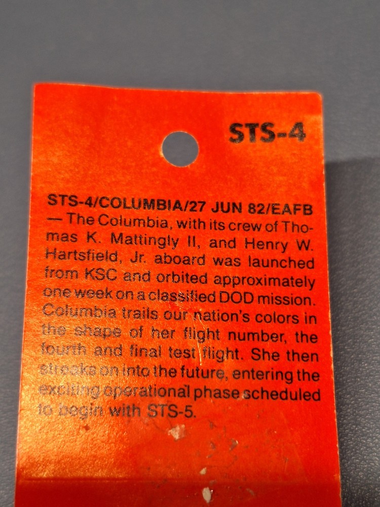 SPACE SHUTTLE COLUMBIA STS-4 LAPEL PIN