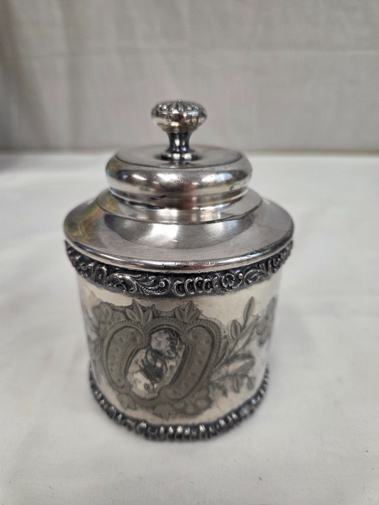 VTG Quadruple Plate Victorian Repoussé Floral Design Tea Caddy Ornate Osborn