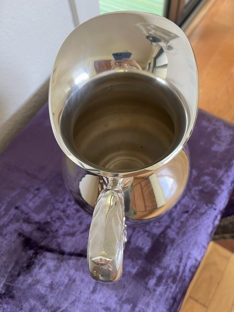 Vintage Wallace Silversmith 2900 Pitcher 80 Oz Silver Plate Hollowware