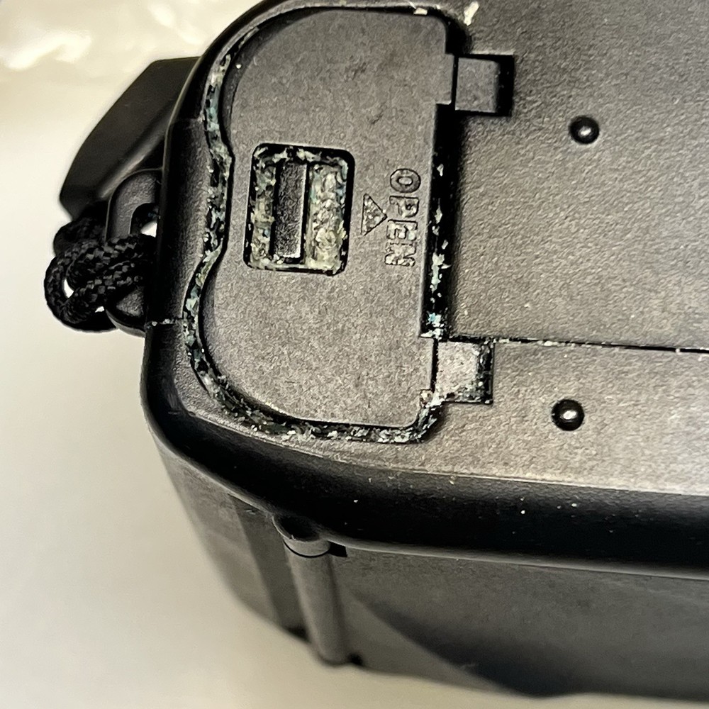Minolta F15 BF Camera