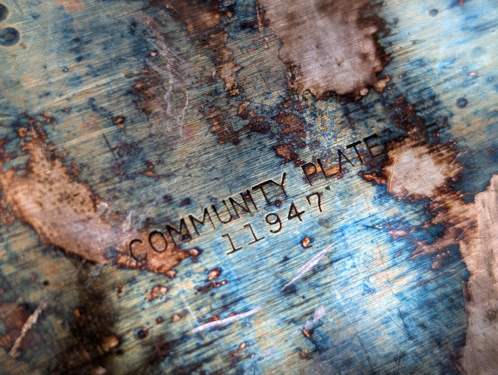 Community Silver Plate gravy boat with underplate 11945 garland design