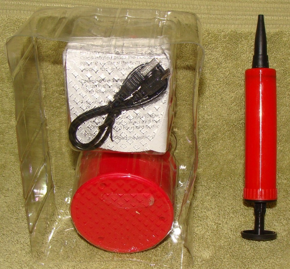 NIB, Budweiser Pool Floatie Bluetooth Speaker/Drink Holder