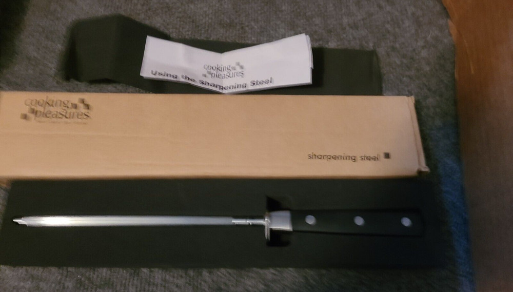 Cooking Pleasures Sharpening Steel Model #C1961A NIB