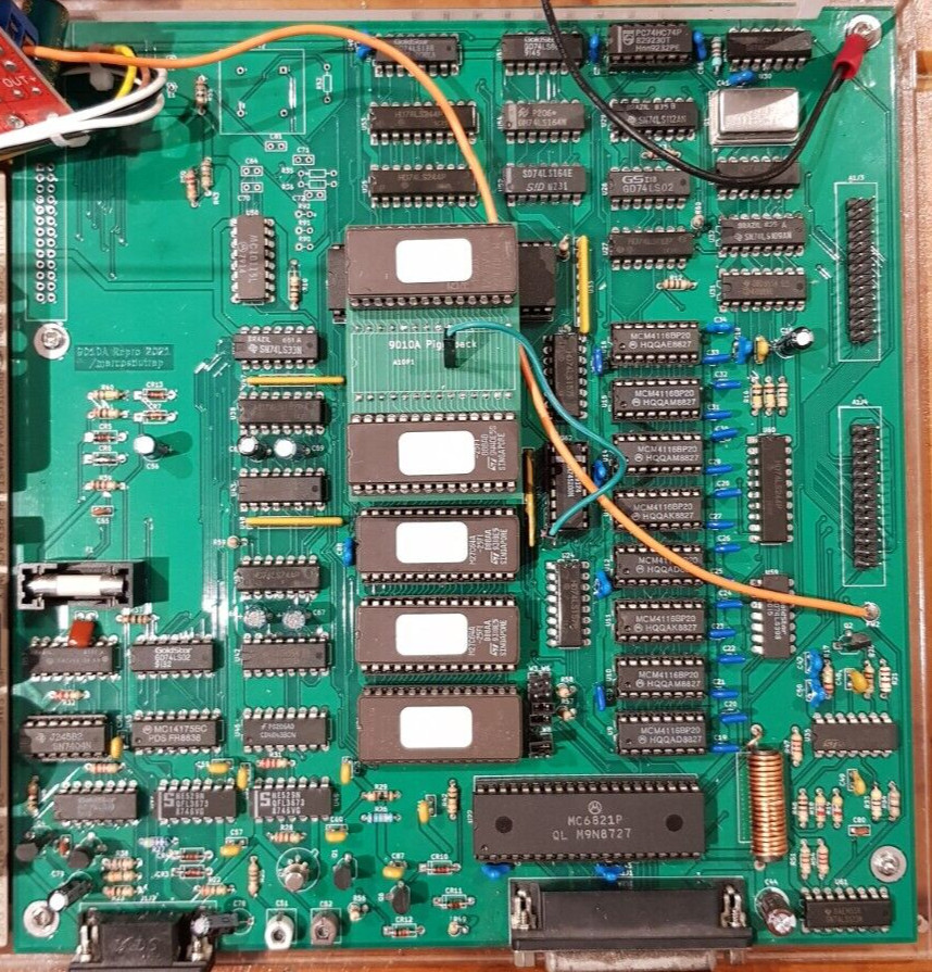 PCB kit to assembly a Fluke 9010a with LCD Display