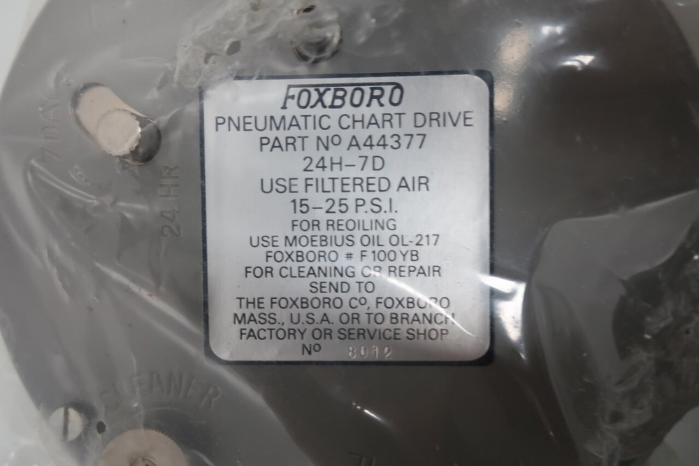 Foxboro A44377 24H-7D Pneumatic Chart Drive 12-25psi