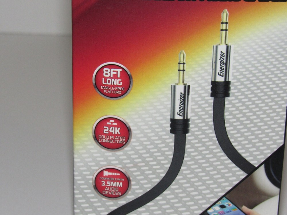 NEW Energizer Tangle Free Flat Auxiliary Aux Audio Cable 8ft