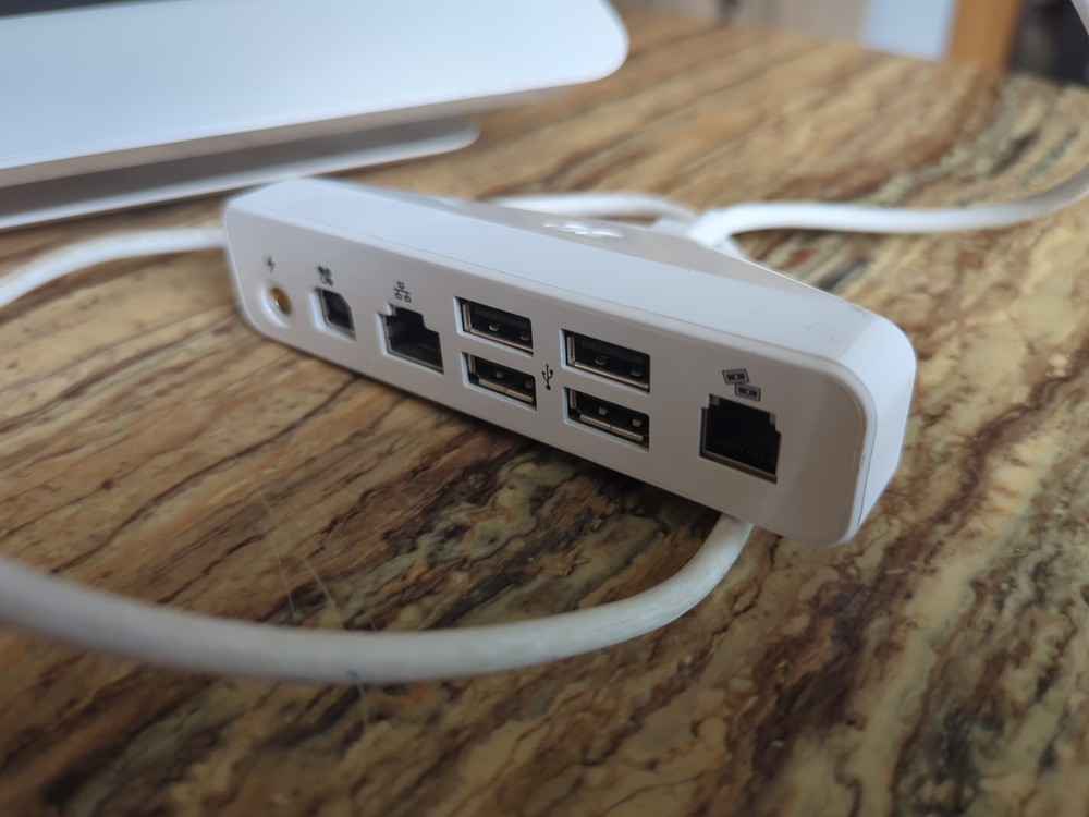 CLOVER Mini 2nd Generation C302U Credit Card Reader POS System W/ Extras!