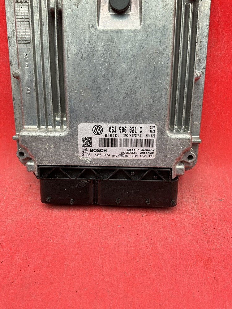 2010 Volkswagon CC-Passat 2.0L ECM Engine Control Module 06J 906 021 C
