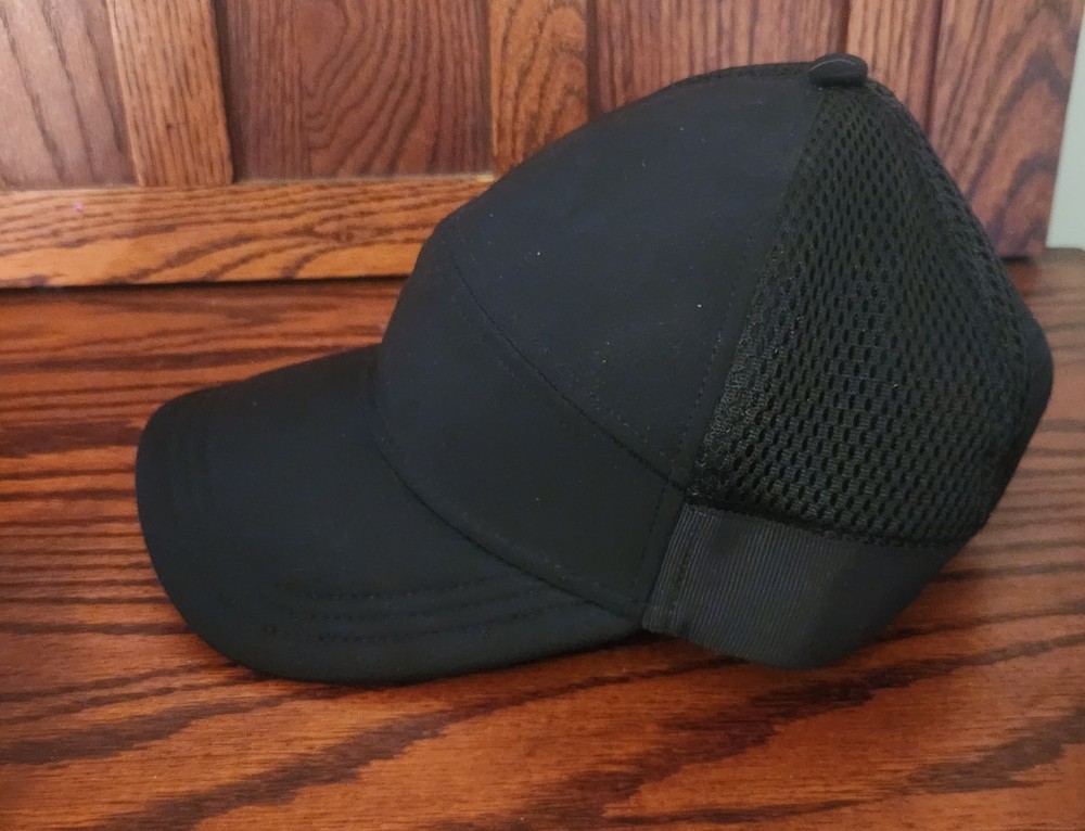 Lululemon Dash And Splash Hat Black One Size Adjustable Good Condition