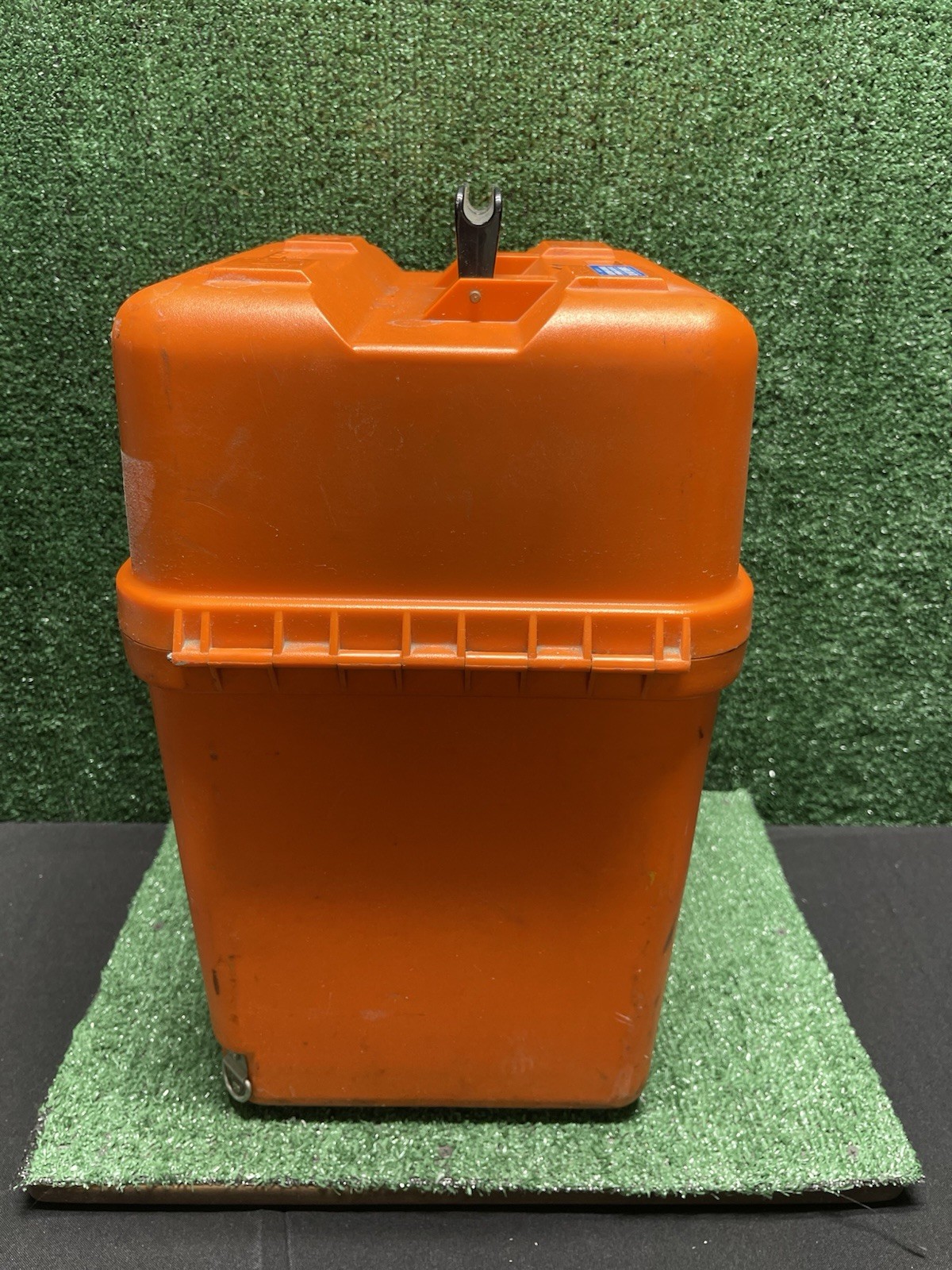 Leica Wild Heerburg T3000 Theomat Theodolite /Sun Filter. W/Case&Key No Battery.