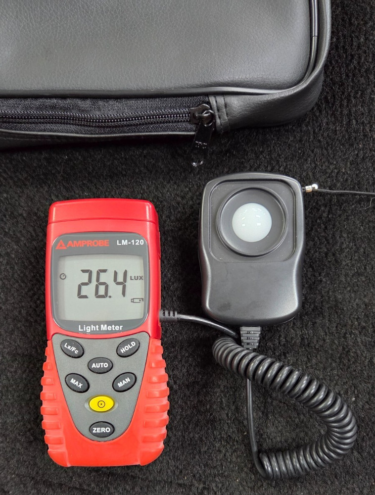 AMPROBE LM-120 Light Meter Auto Ranging