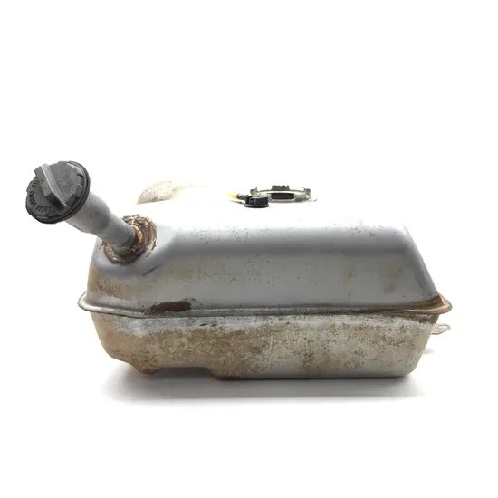 Can-Am 2017 Commander 1000 4x4 XT DPS Gas Fuel Tank 3426  709000753