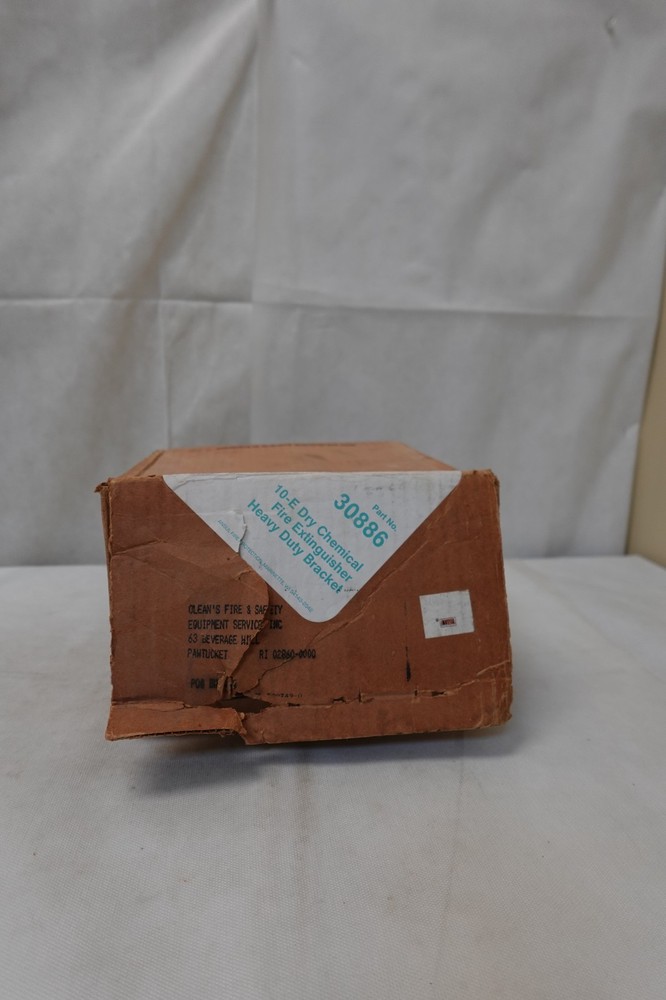 Ansul Fire Extinguisher Wall Mounting Bracket (for Ansul 10-E) 30886 / 10-E NOS