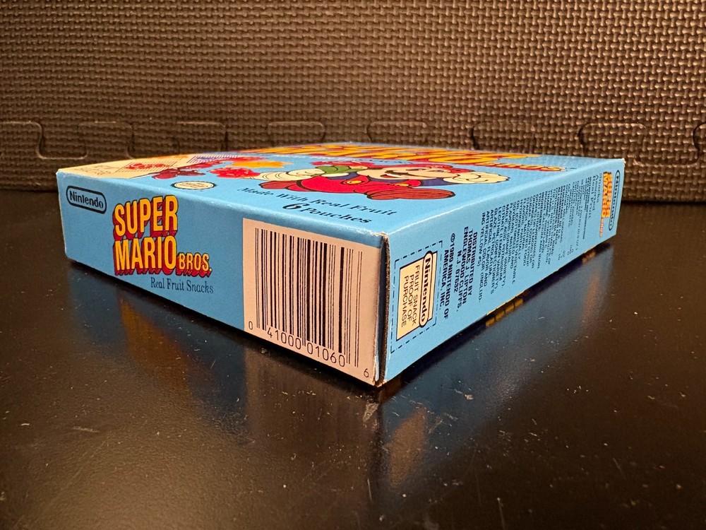 Super Mario Bros fruit snacks - Empty custom design display box