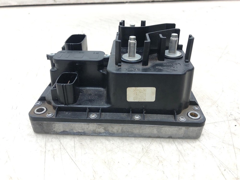 2014-2017 RANGE ROVER SPORT POWER DISTRIBUTION CONTROL MODULE DPLA-14F70-AB OEM