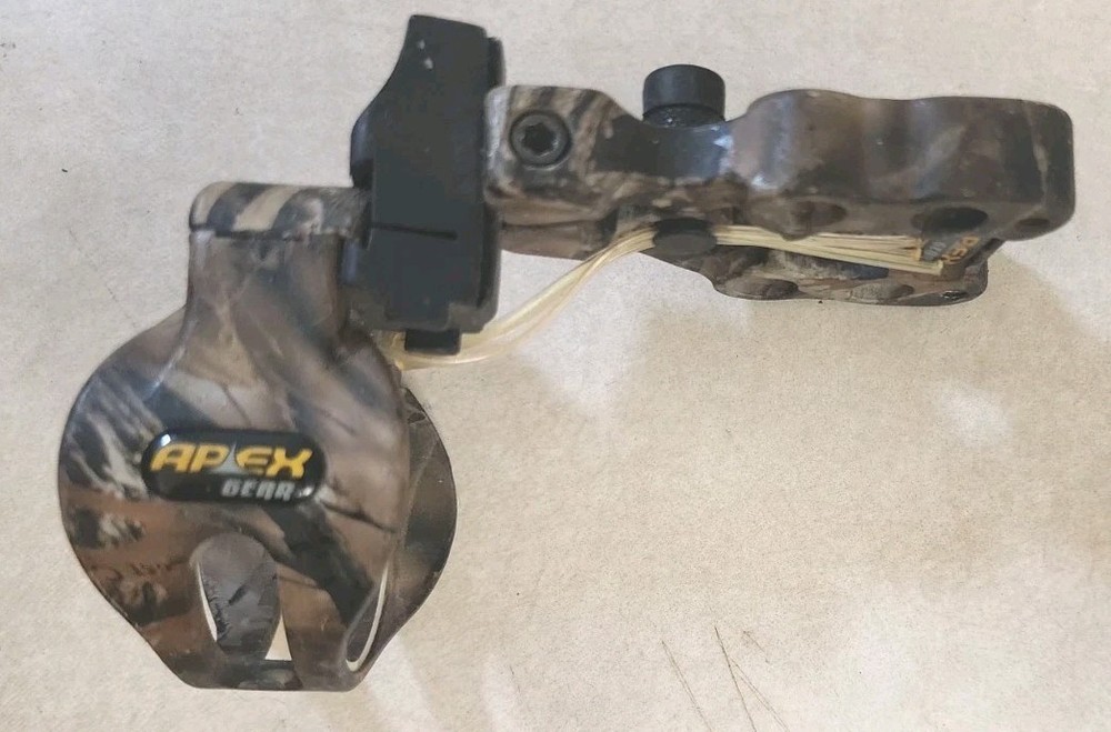 Apex Gear 3 Pin