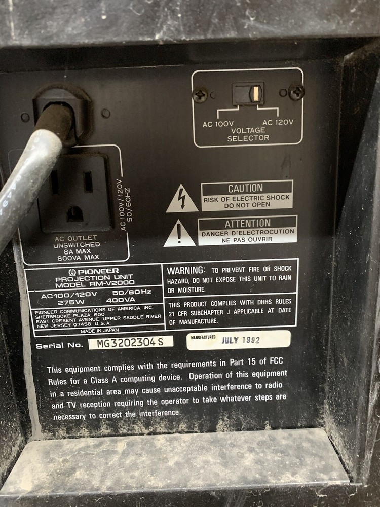 Pioneer RM-V2000 MULTI PROJECTION UNIT! RARE VINTAGE!