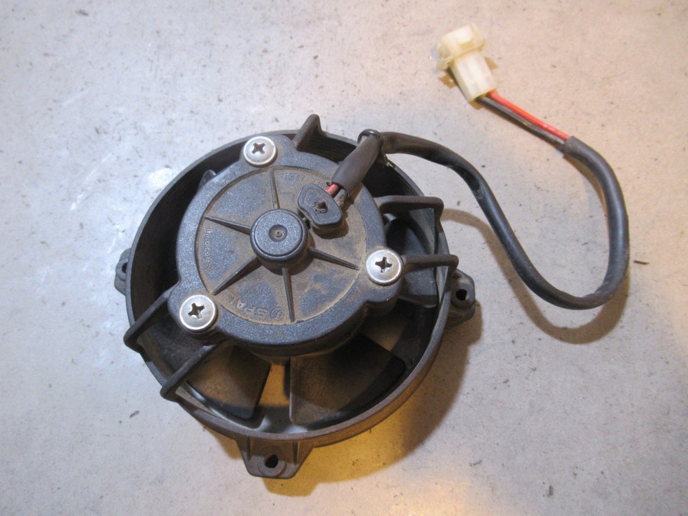 KTM 640 LC4 Adventure Fan Cooling 2001