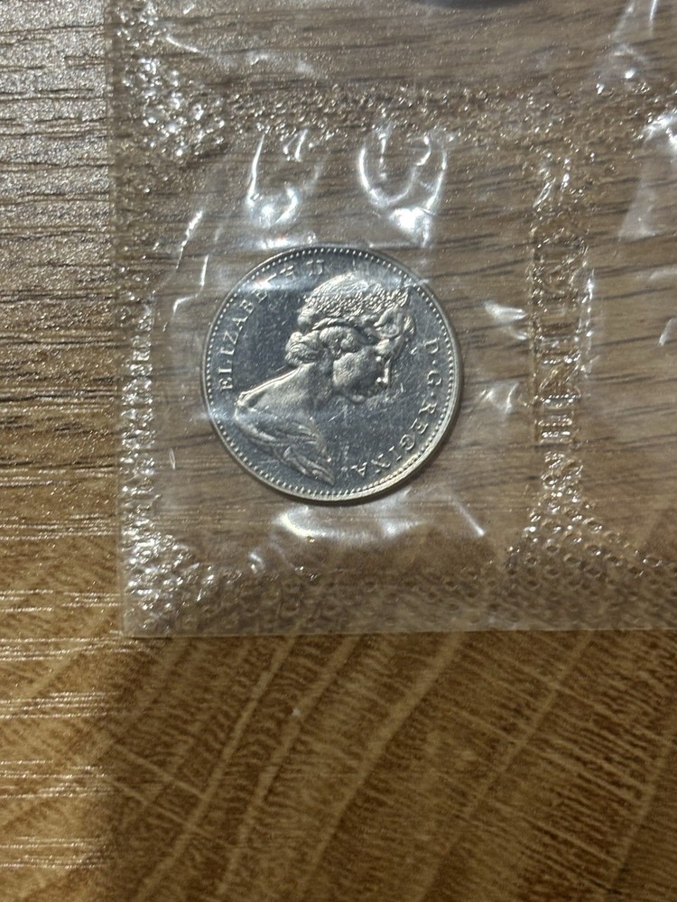1967 Canada 80% Silver Proof Like Set in Plastic no/COA