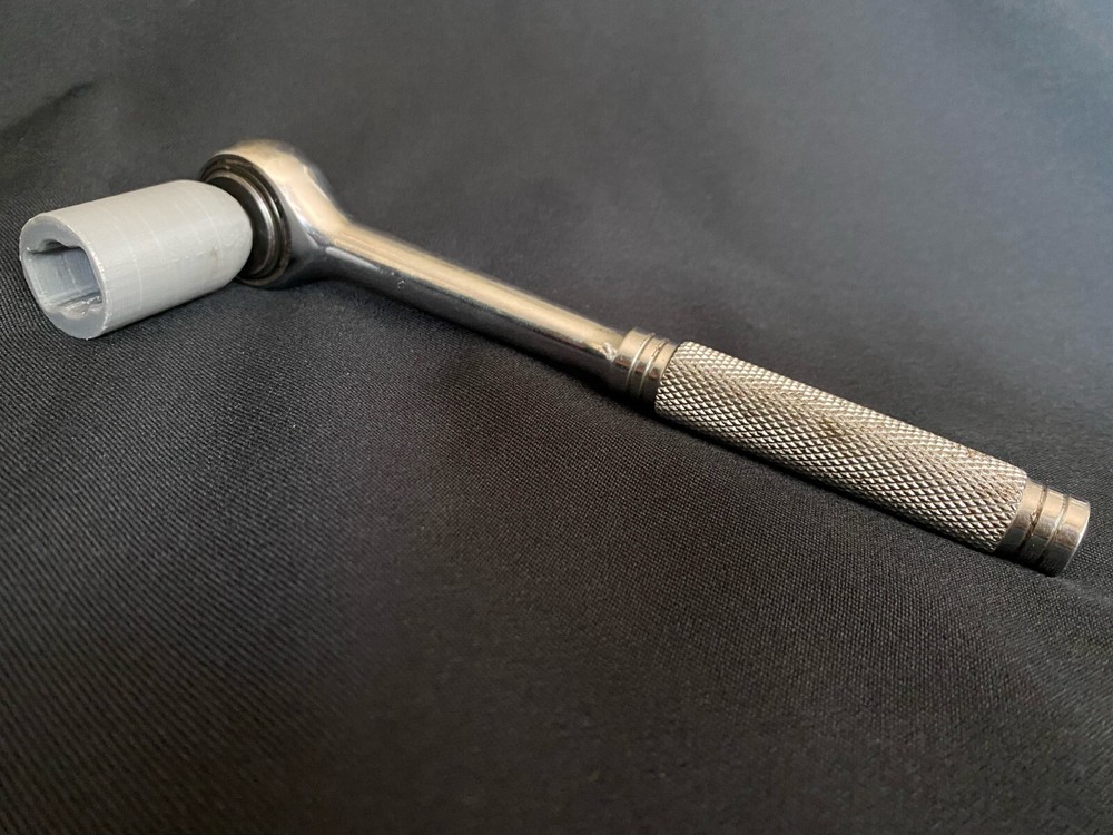 NO MORE BROKEN WRENCHES! ALL NEW DESIGN! MC-4 Solar Panel Connector Socket 2pcs.