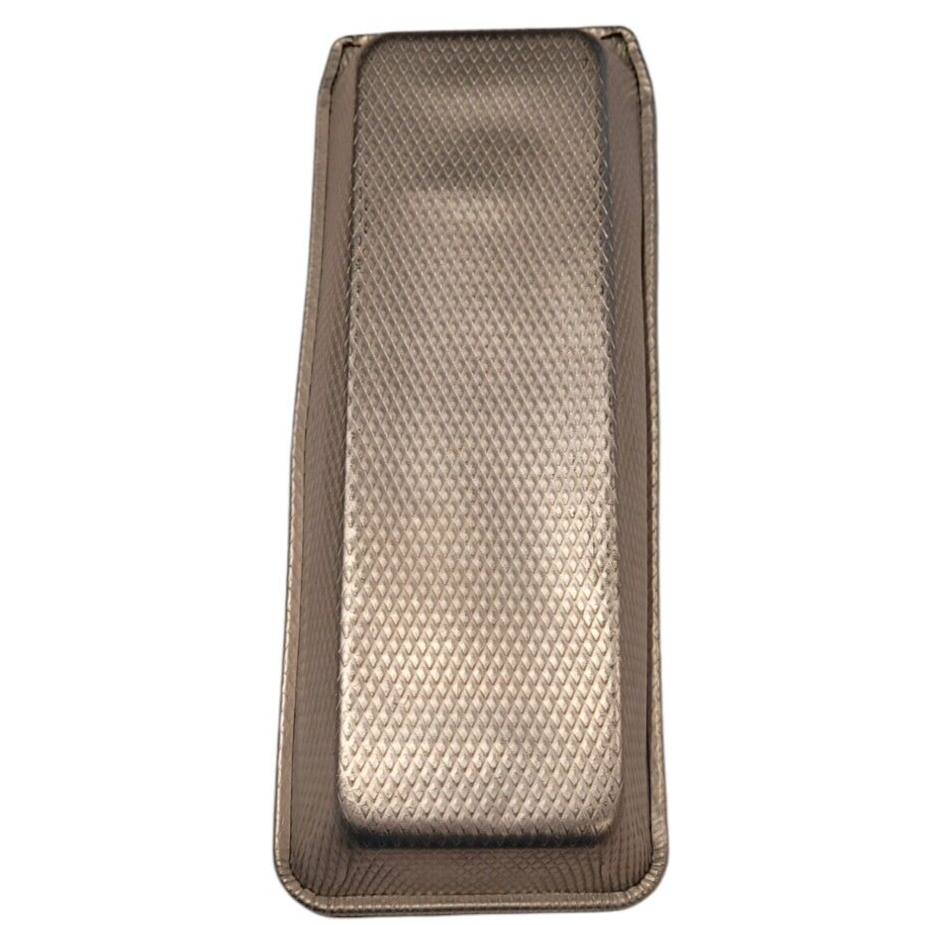Unbranded Aluminum Ice Cube Tray Plastic 14 Cube Divider