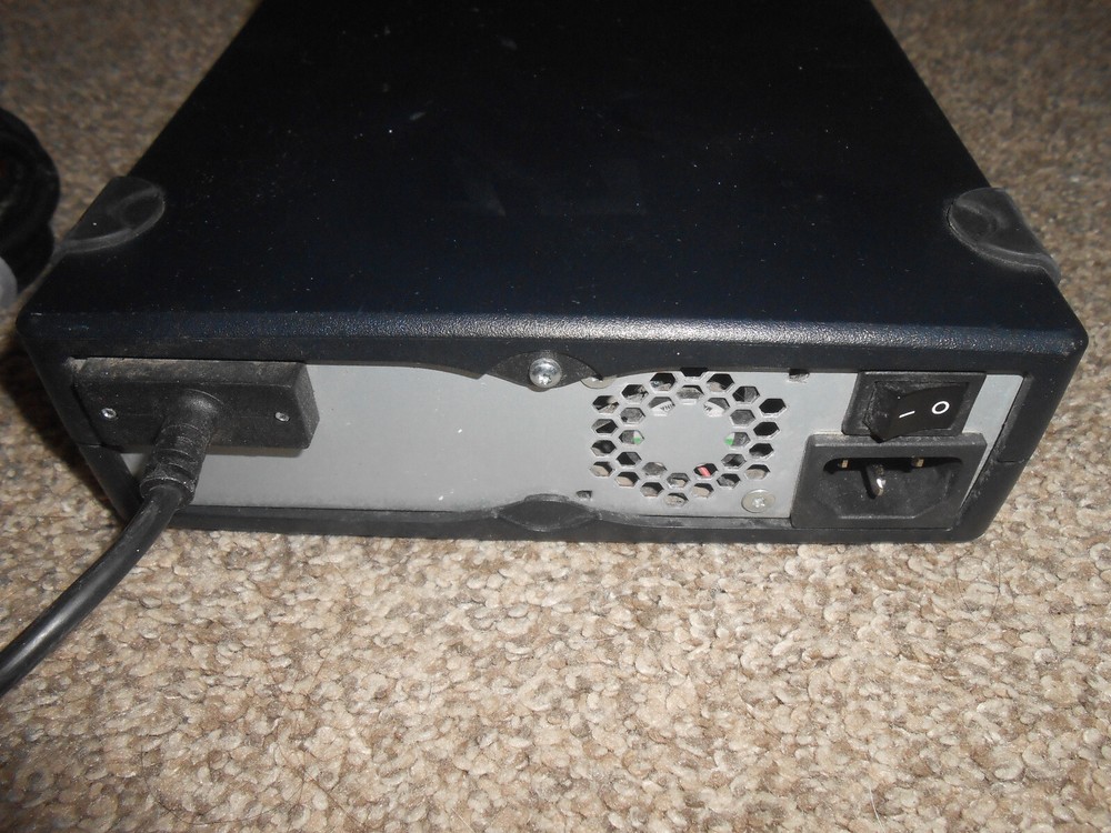 HP StorageWorks DAT 72 USB External Tape Drive DW027A = Tape Not Ejecting AS-IS