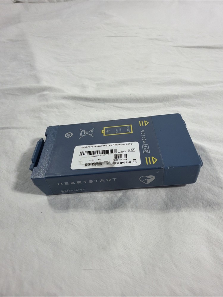 heartstart battery heart start ref m5070A Philips