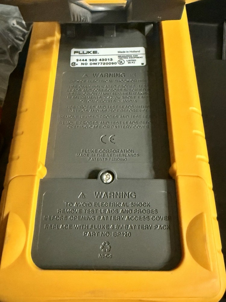 Fluke 43R Power Quality Analyzer Kit