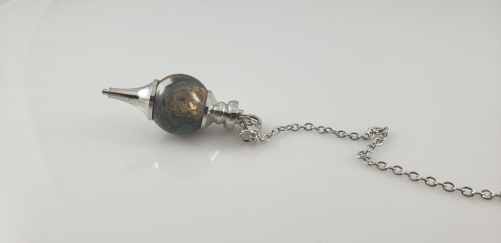 Aoneitem Malachite Gemstone Stone Point Healing Chakra Divination Pendulum