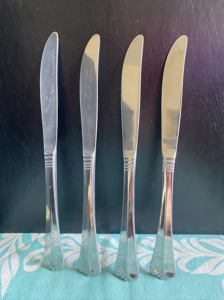 4 Pcs Rogers Co Country Shell Dinner Knives Stainless Flatware
