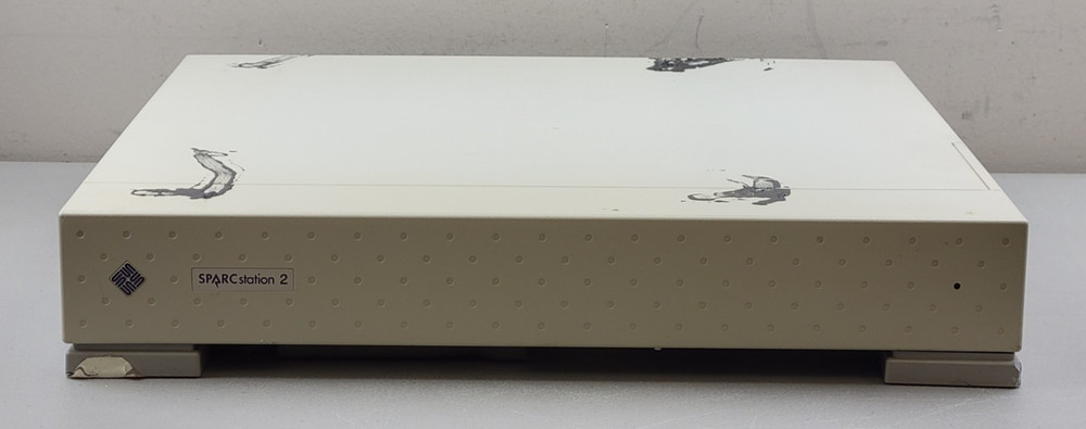 Sun Microsystems 147B SPARCstation 2 UNIX Computer Workstation - *POWERS ON*