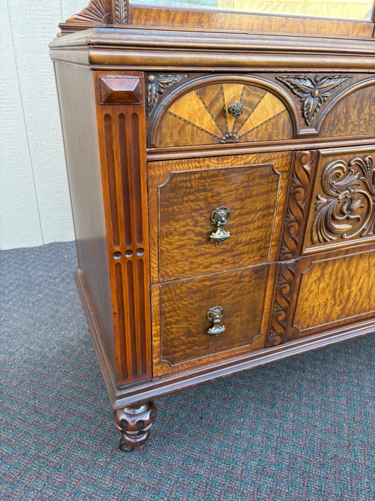 67477 Exquisite Walnut Dresser with Mirror, Art Deco Style, 1930s
