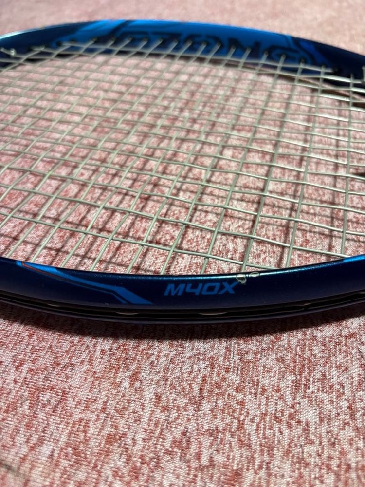 YONEX ISOMETRIC EZONE 100 G3