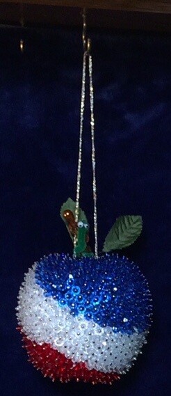 Cracker Box Inc Ornament Kit Granny Smith Apple