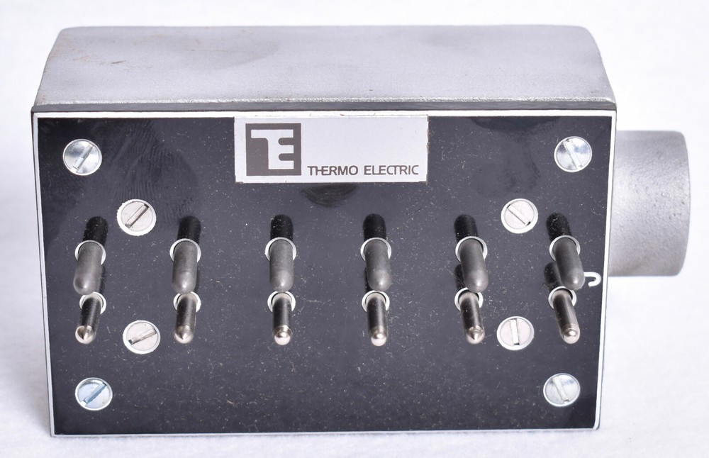 Thermo Electric Co Type JBW 6 Circuit Plug Panel Box