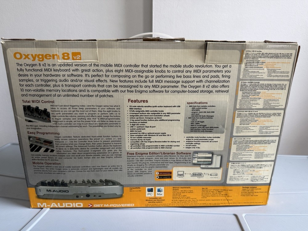 M-Audio Oxygen 8 v2 25-Key USB MIDI Keyboard Controller, LED Display
