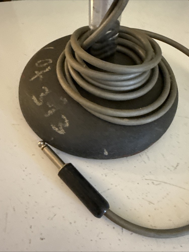 VINTAGE 1940s TURNER 33D DYNAMIC MICROPHONE With Cable And Stand Untested