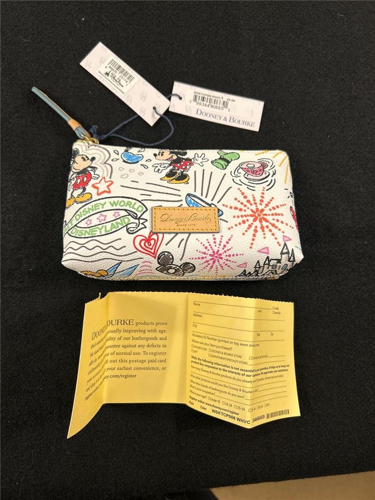 NEW NWT DISNEY PARKS Dooney & Bourke Sketch Cosmetic Case, Mickey Minnie Castle