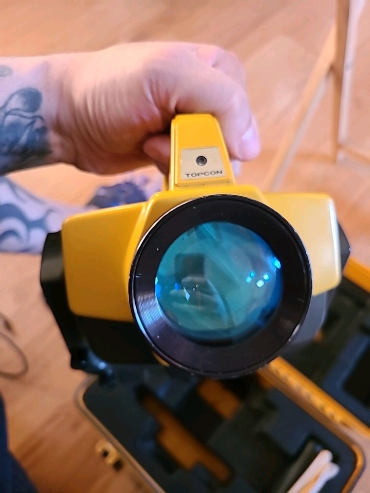 TOPCON DM-S2 SURVEY DISTANCE METER (EDM)