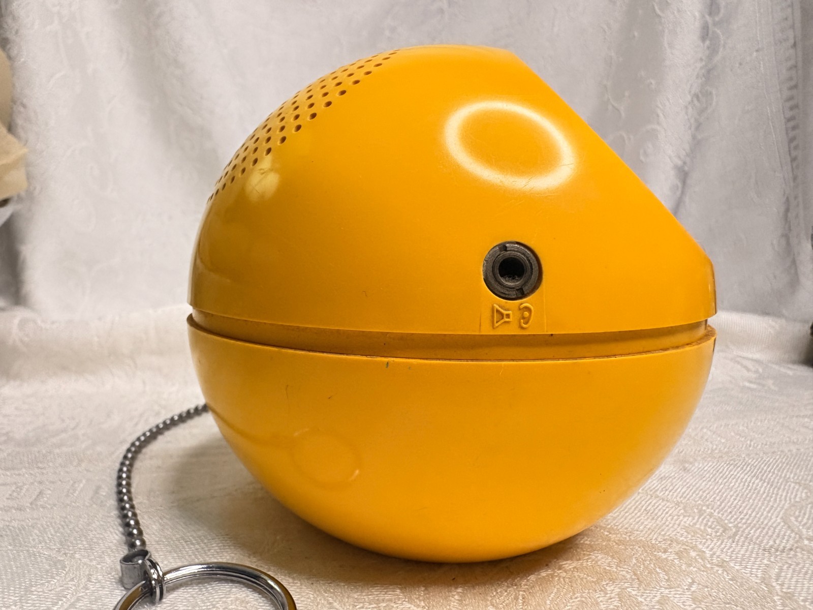 Panasonic Panapet Ball AM Radio Transistor Yellow R-70 Space Age Working Vintage