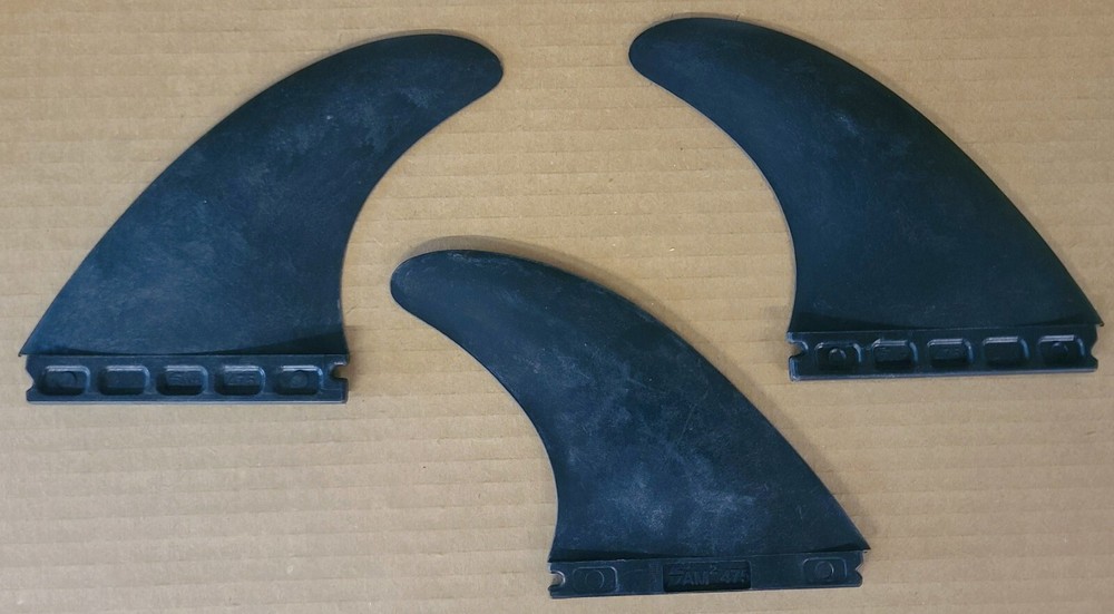 Futures Composite Tri-Fin (Thruster) Set AM2 (Outline: A. Merrick)