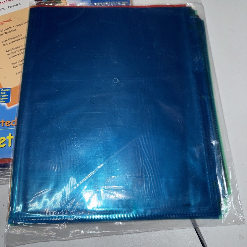 Avery Colored Heavyweight Sheet Protectors 275 Pack 75155 Top Load