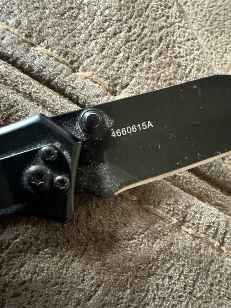 Gerber Knife Bundle. Lock Blade