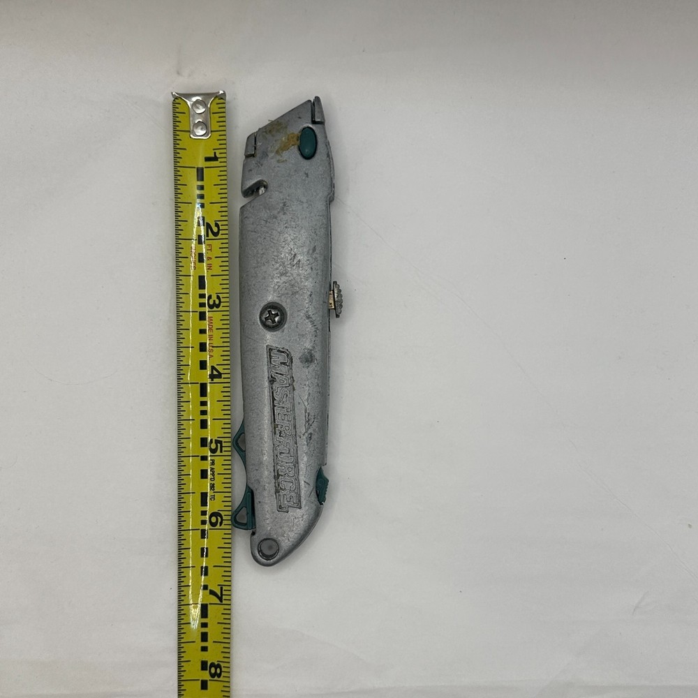 Masterforce Utility Knives Folding Quick Change Retractable