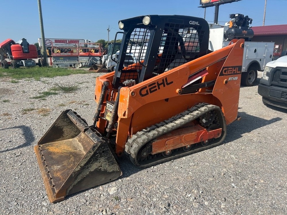 2019 Gehl RT105 Compact Track Skid Steer Loader 35Hp Open Cab Used