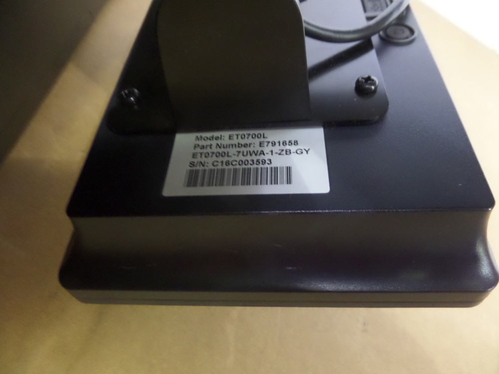 ELO TOUCH SOLUTION E135387 L17Q000106