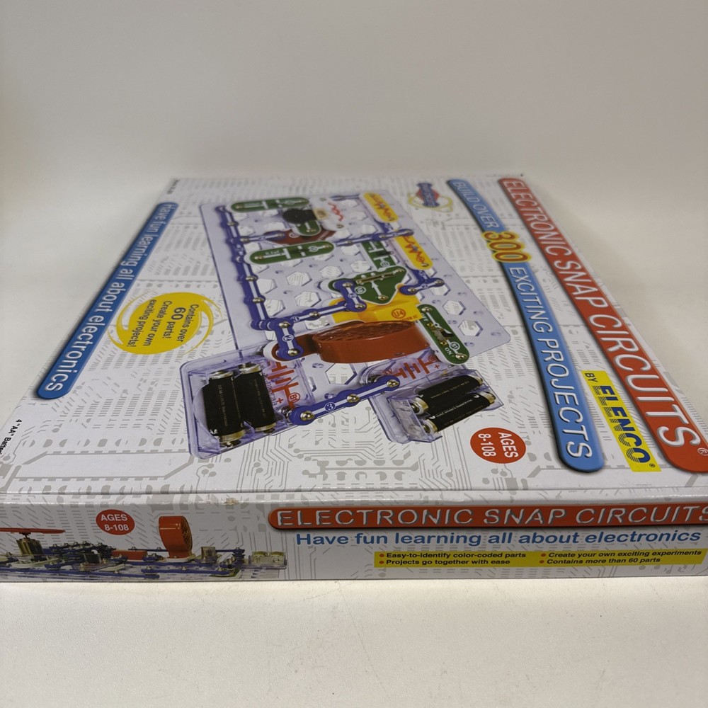Elenco Electronic Snap Circuits Model SC-300 Project Kit Complete