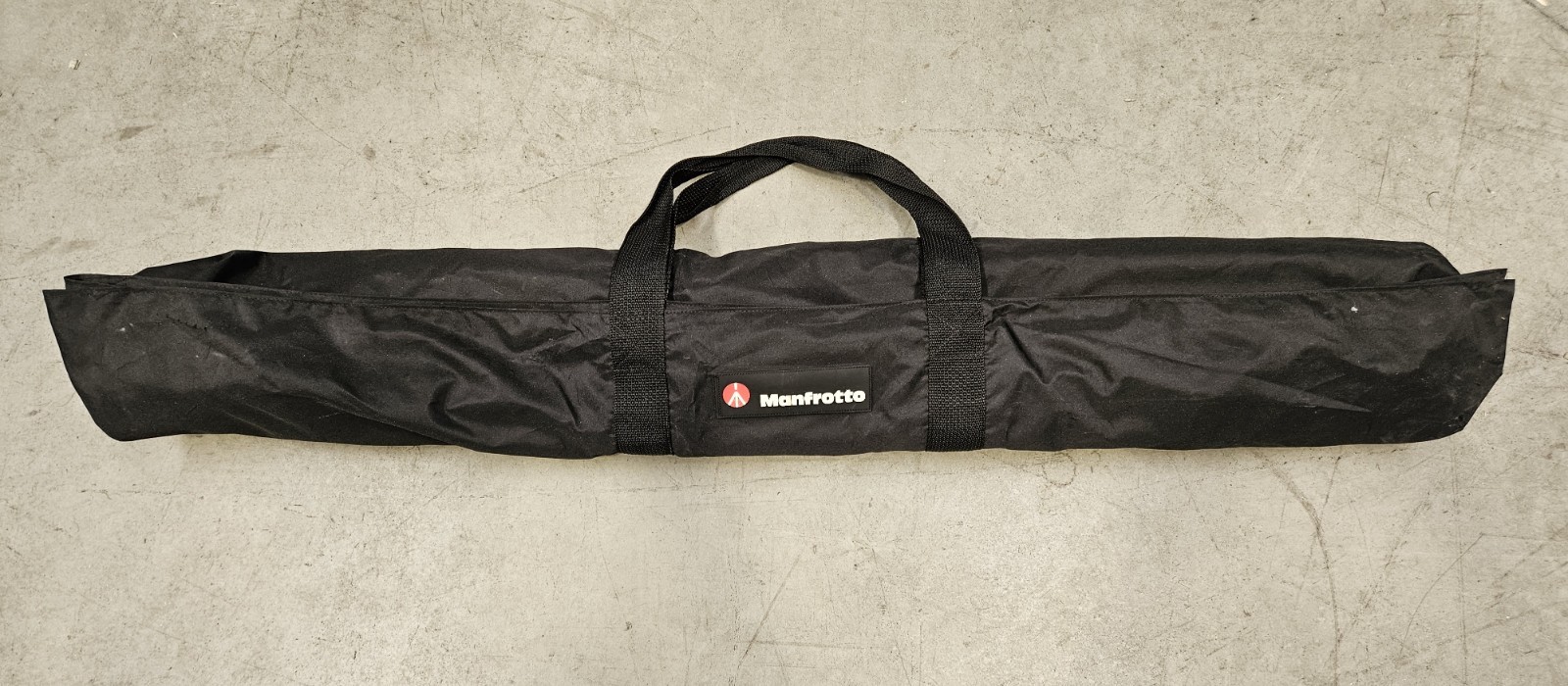 Manfrotto LL LB1128 3m Support for Roll Up Backgrounds – Good Condition