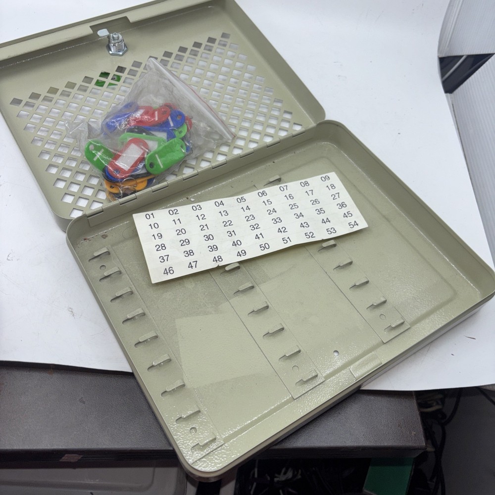 Barska 27 Keys Lock Box with Tags | CB13756